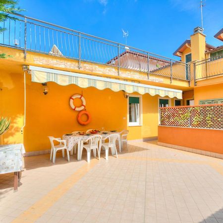 Villa Caterina - Seaside - Happy Rentals San Bartolomeo Al Mare Exterior photo